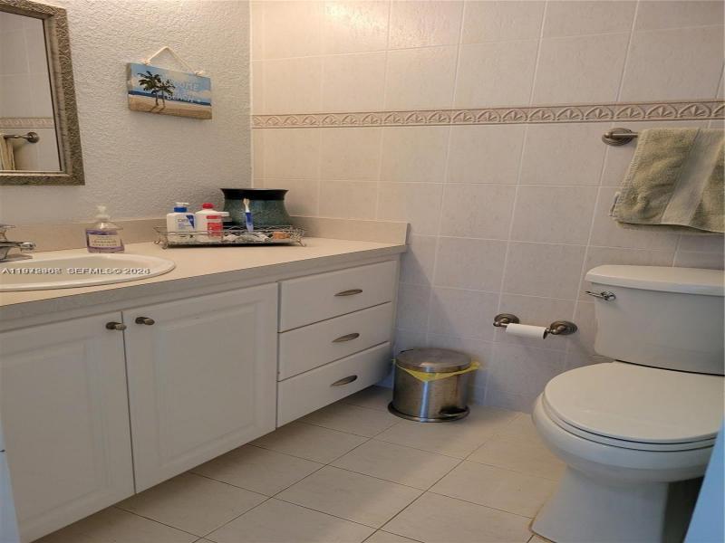 Comprar apartamento no Mirasol Ocean Towers 1404