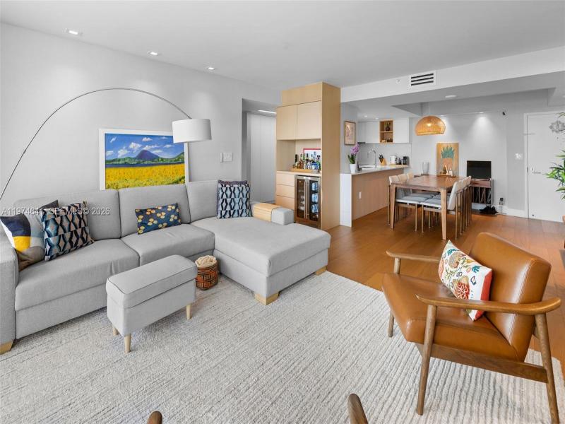 Property photo # 6