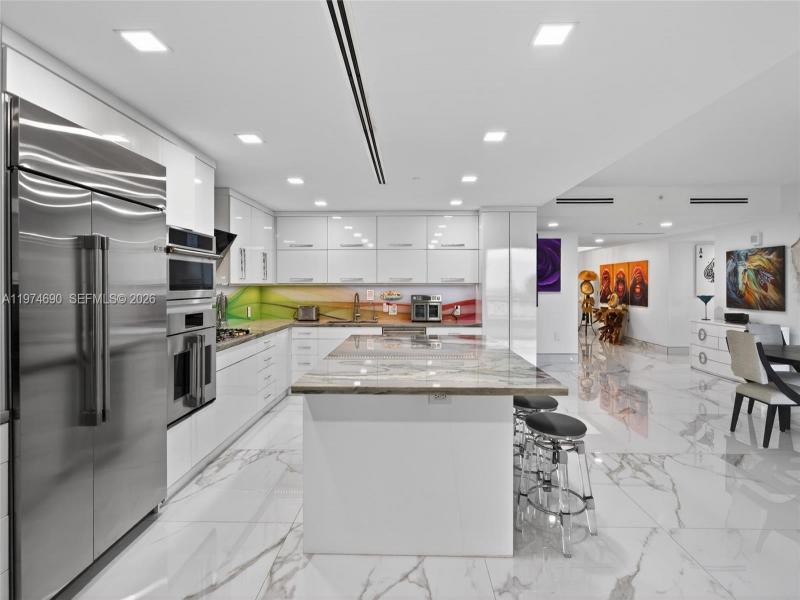 Condo for sale at Positano Beach 401