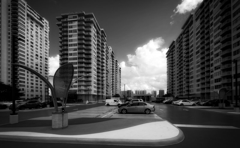Apartment for rent at Del Prado Aventura 403