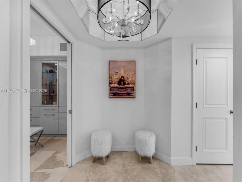 Condo for sale at Las Olas River House 2505