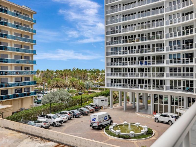 Condo for sale at The Galleon 307