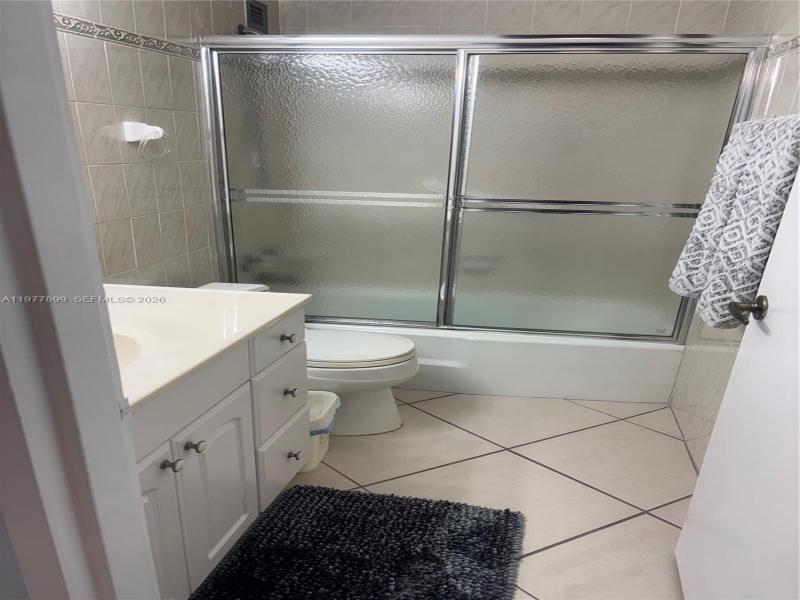 Condo for sale at Pavilion 505