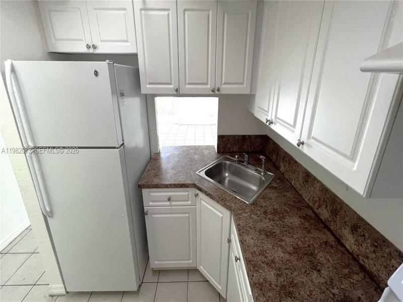 Property photo # 8