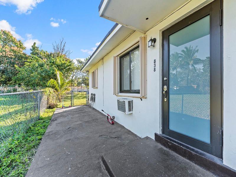 Property photo # 4