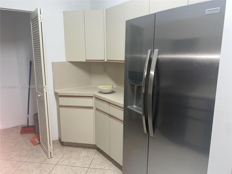 Condo for sale at Atlantic Rose 105
