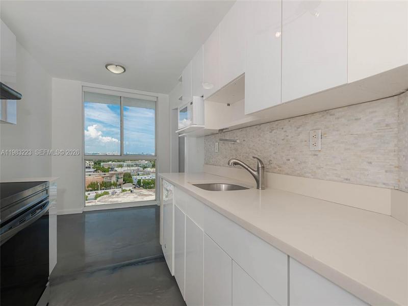 Comprar apartamento en West Bay Plaza PH-07