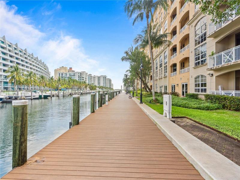 Comprar apartamento en Alaqua 716