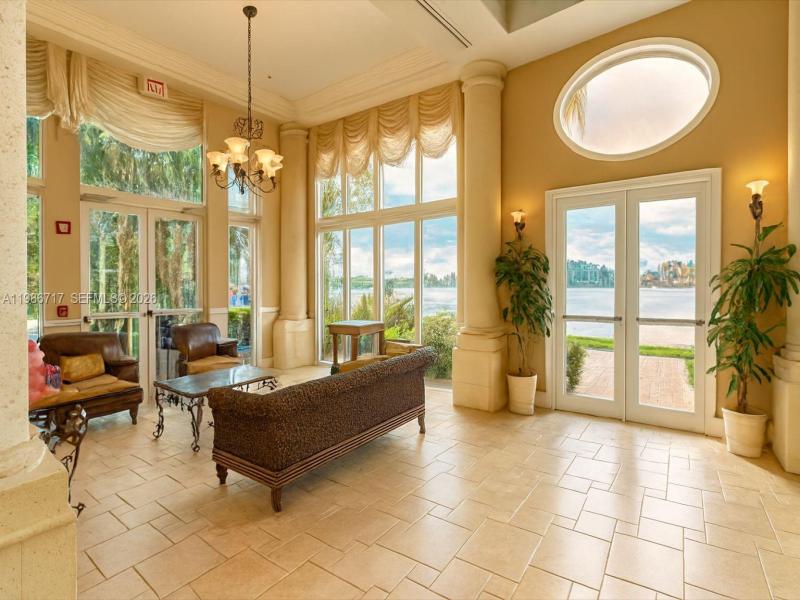 Comprar apartamento en Porto Bellagio 2319