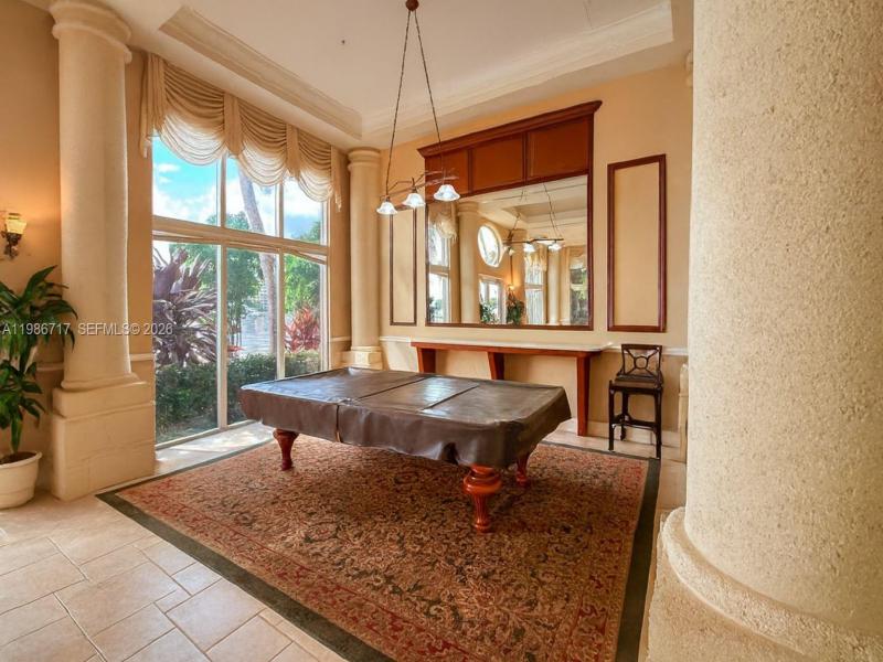 Comprar apartamento en Porto Bellagio 2319