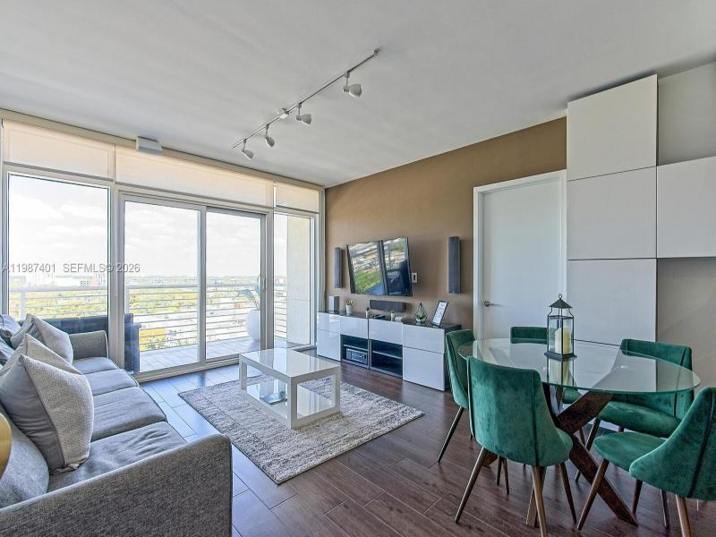 Property photo # 2