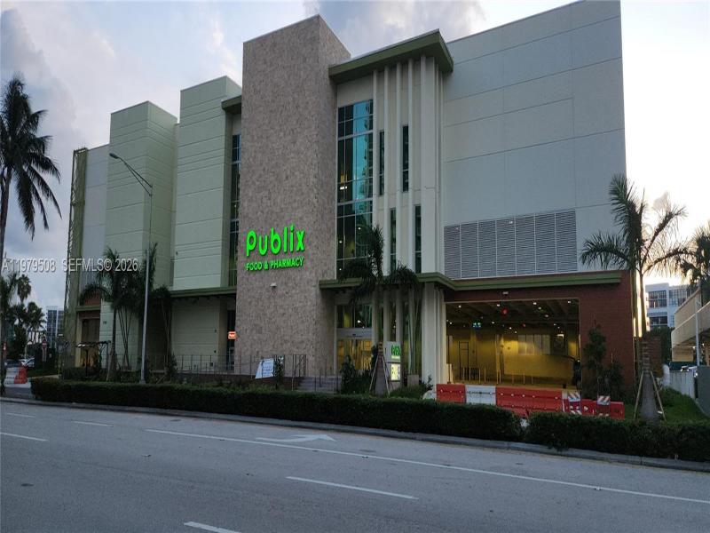 Condo for sale at The Hemispheres 5Q
