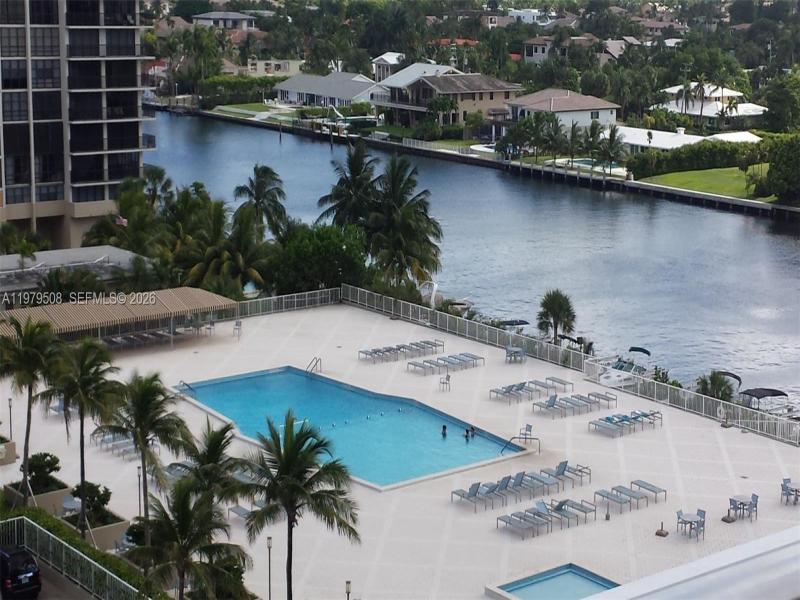 Condo for sale at The Hemispheres 5Q