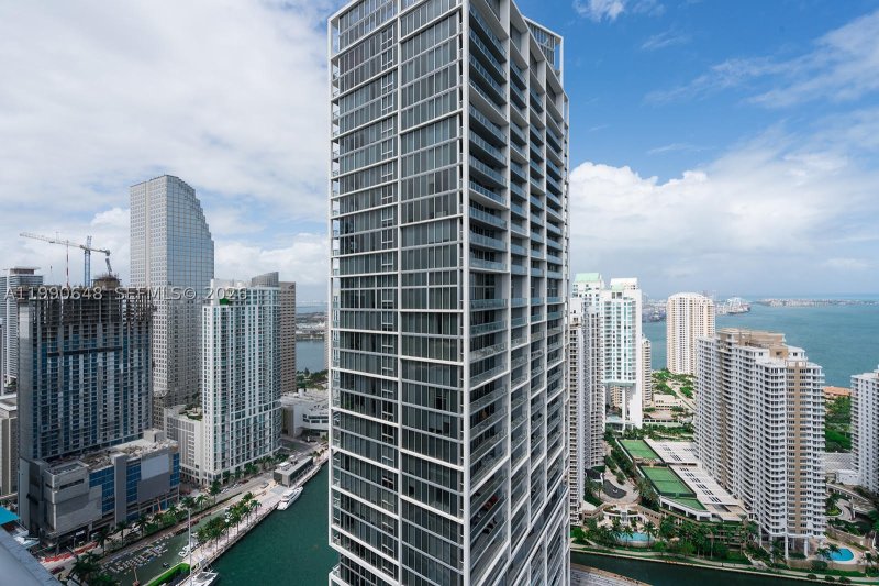 Comprar apartamento en Icon Brickell Viceroy 4110