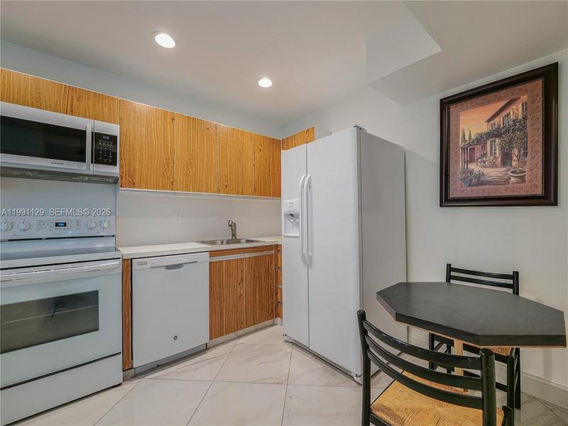 Apartment for rent at Britannia at Quadomain 305