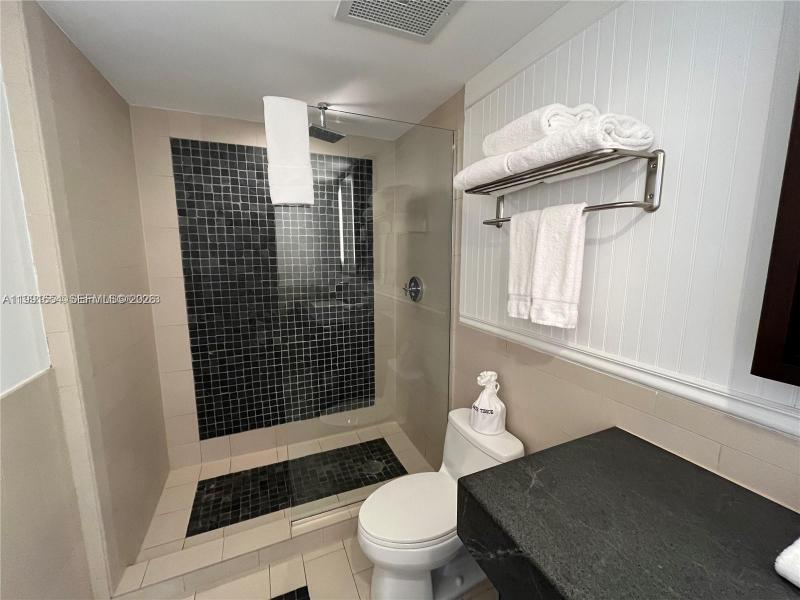 Comprar apartamento en Sole 1501