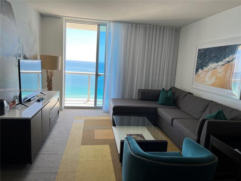 Comprar apartamento en Sole 1501