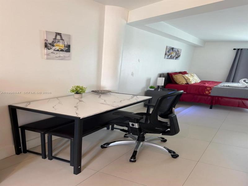 Alquiler de apartamento en Bayshore Yacht Tennis Club 109