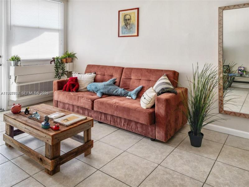 Property photo # 8