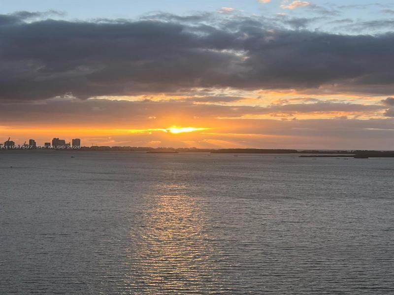 Apartment for rent at Brickell Bay Club 1109