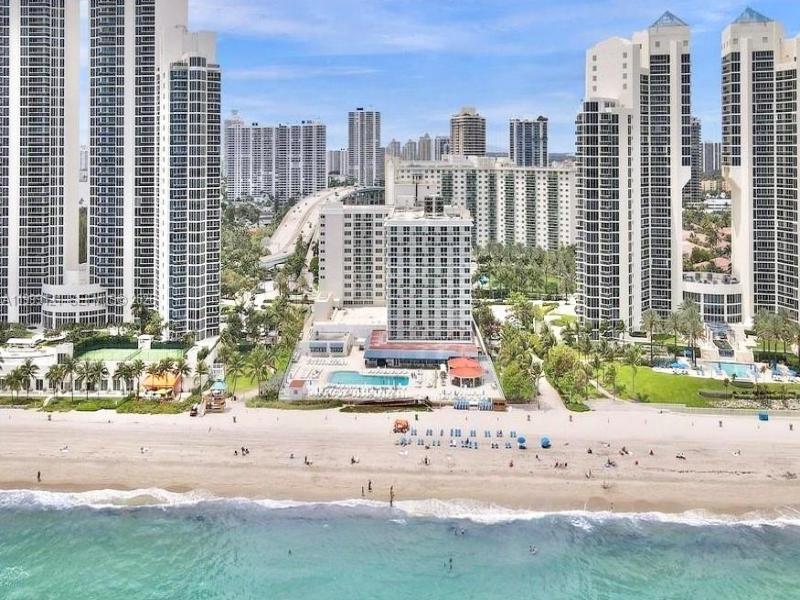 Comprar apartamento en Aventura Beach Club 504