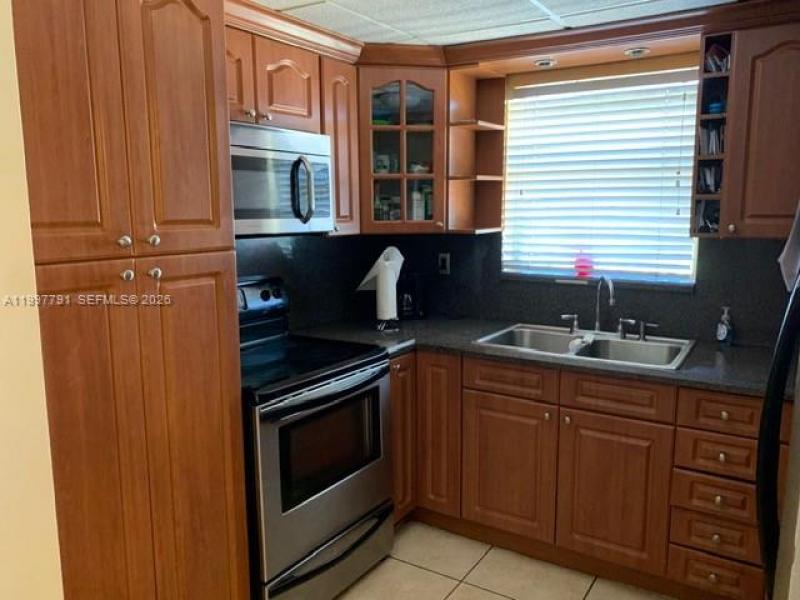 Property photo # 4