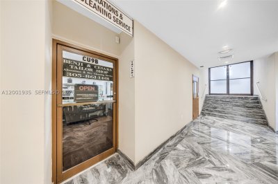 Carriage House Miami Beach Apt #CU-9