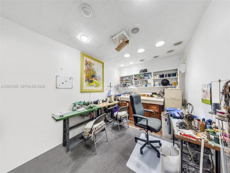 Property photo # 6