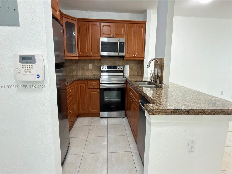 Property photo # 6