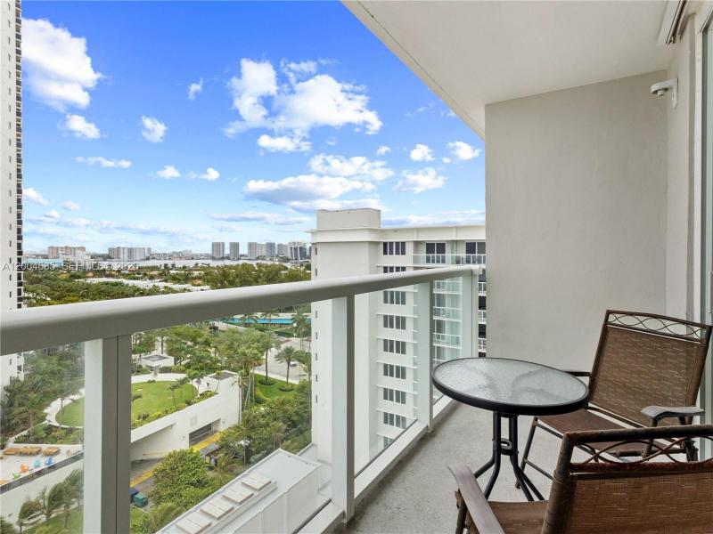 Condo for sale at Aventura Beach Club 1109