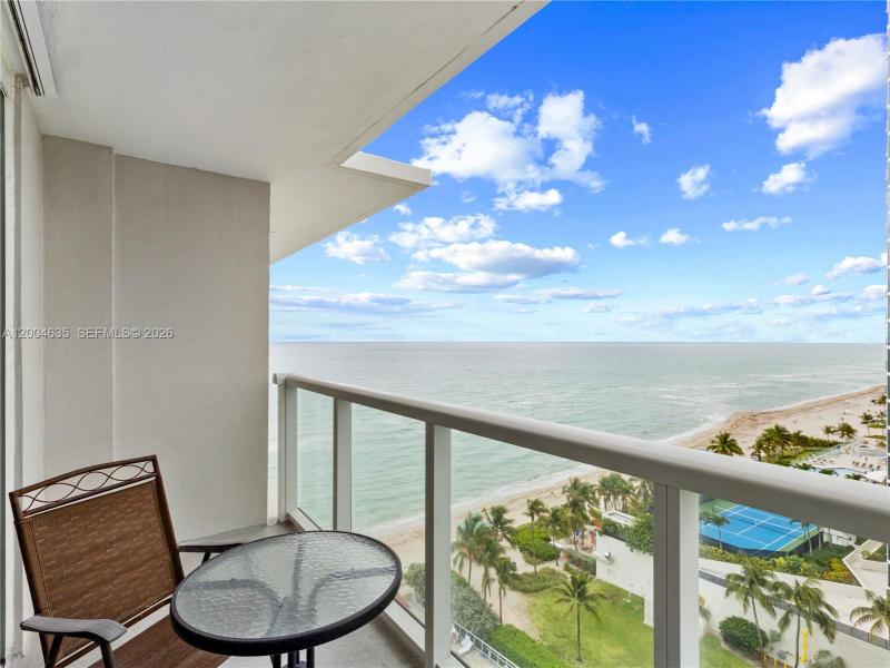 Condo for sale at Aventura Beach Club 1109