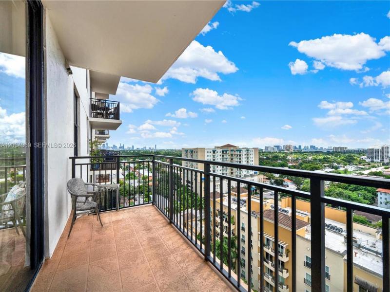 Comprar apartamento en Puerta De Palmas 1512