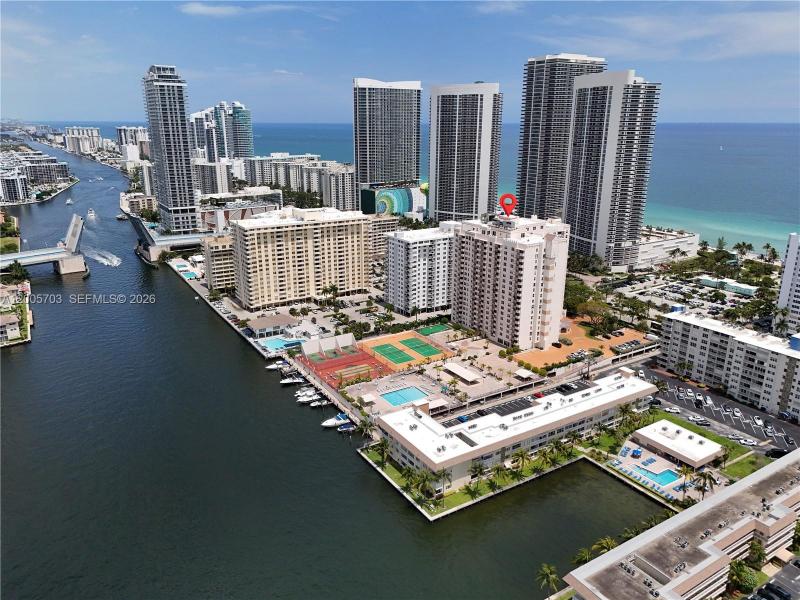 Condo for sale at Prince George 15B