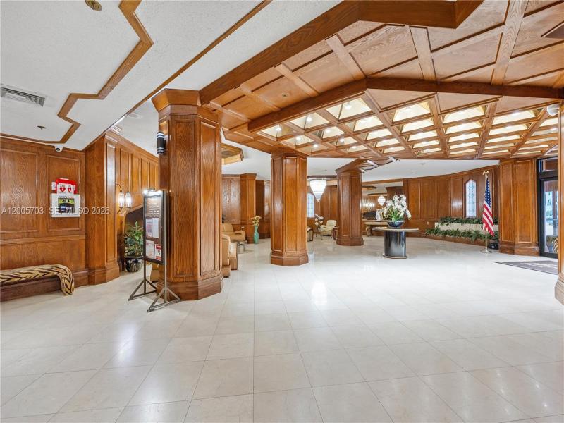 Condo for sale at Prince George 15B
