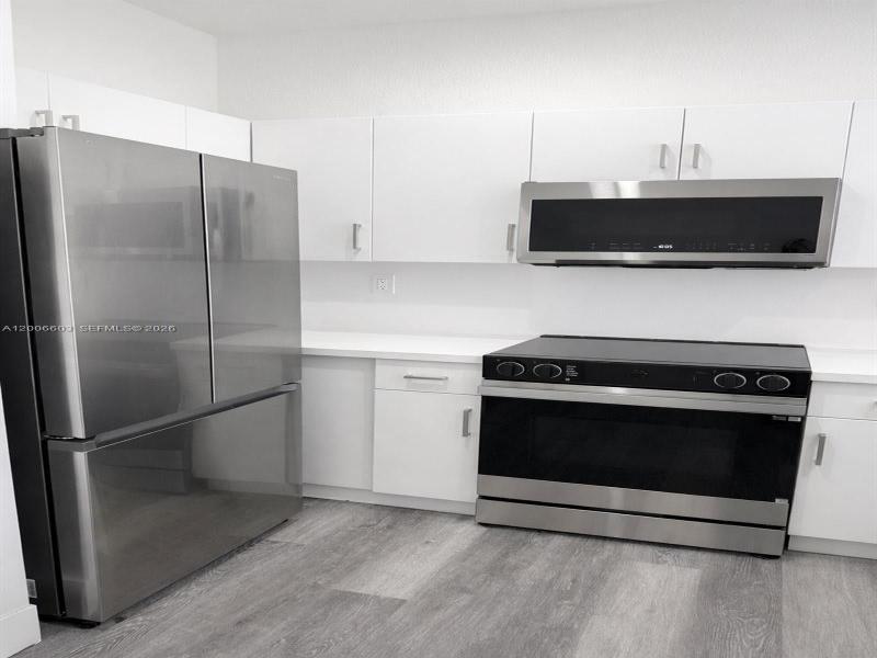 Property photo # 2