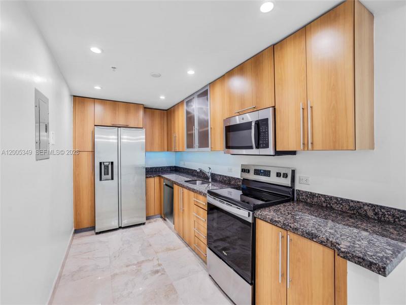 Property photo # 6