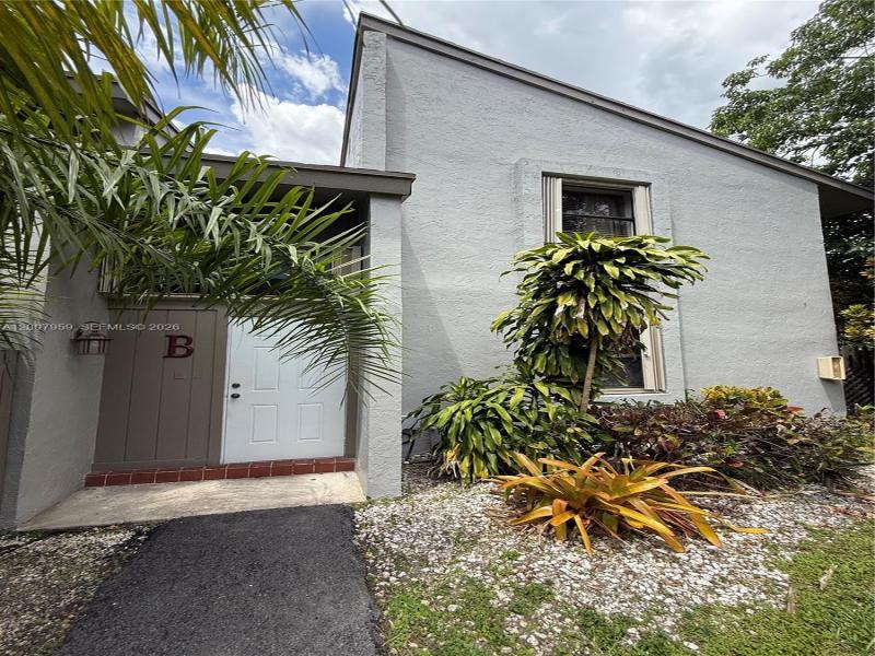 Property photo # 0