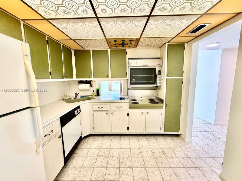 Property photo # 4
