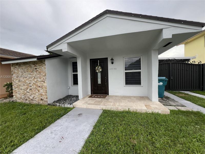Property photo # 1