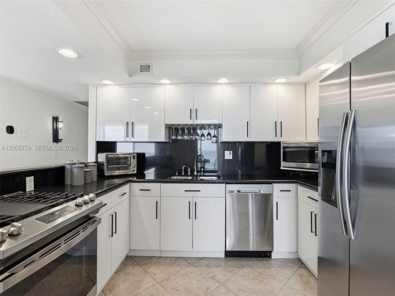 Property photo # 3