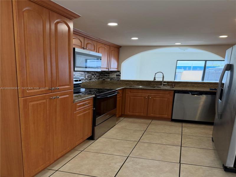 Property photo # 5
