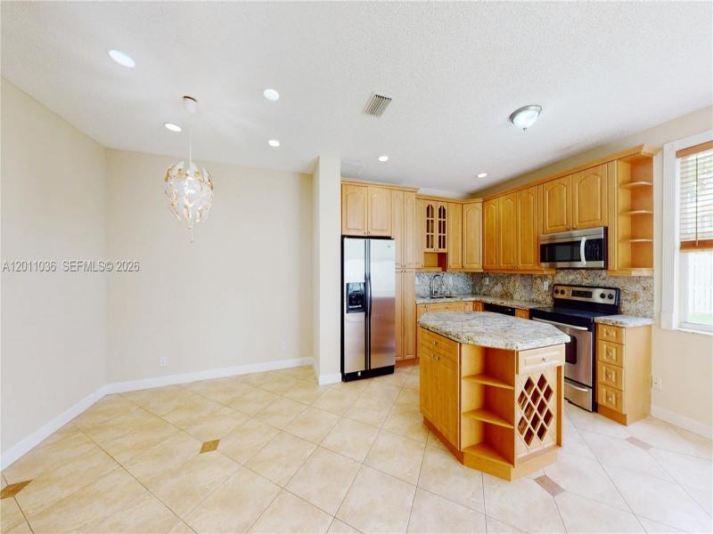 Property photo # 7