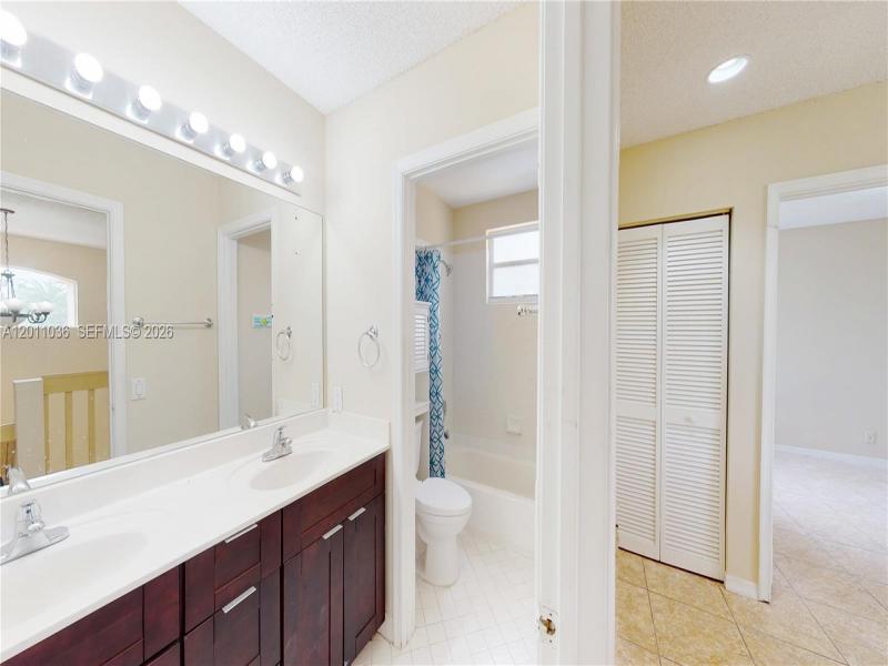 Property photo # 4