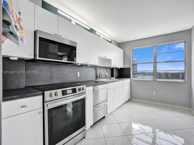 Property photo # 3