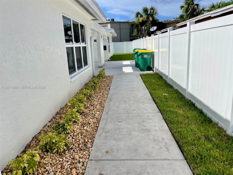 Property photo # 6