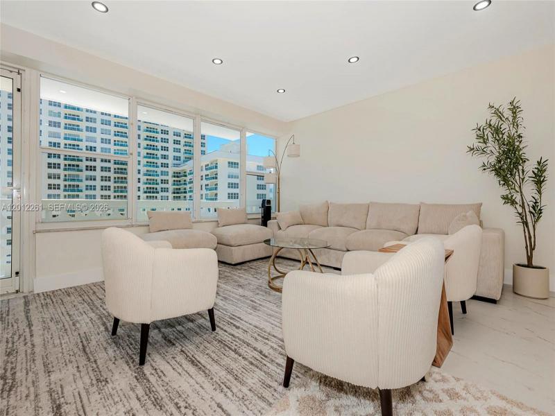 Condo for sale at Ocean Summit 1207