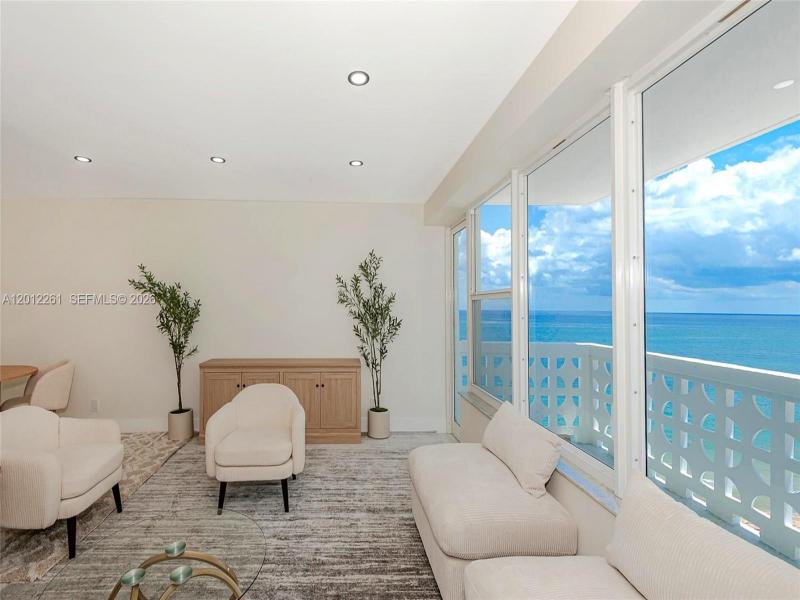 Condo for sale at Ocean Summit 1207