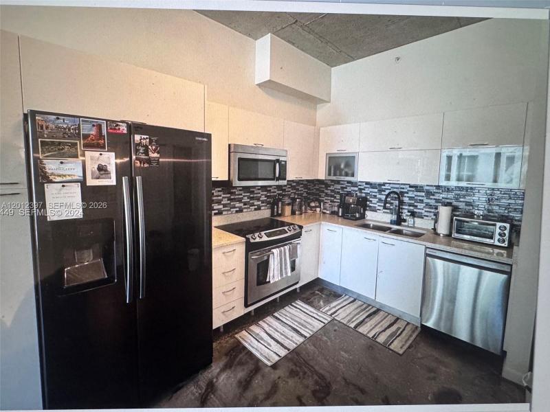 Property photo # 0