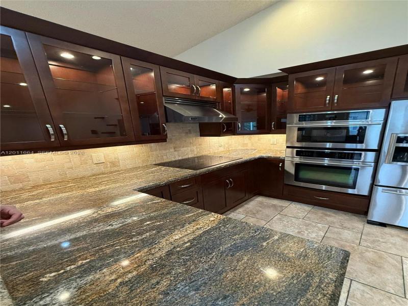 Property photo # 4