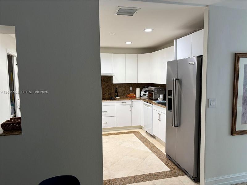 Apartment for rent at Key Colony III Emerald Bay 128
